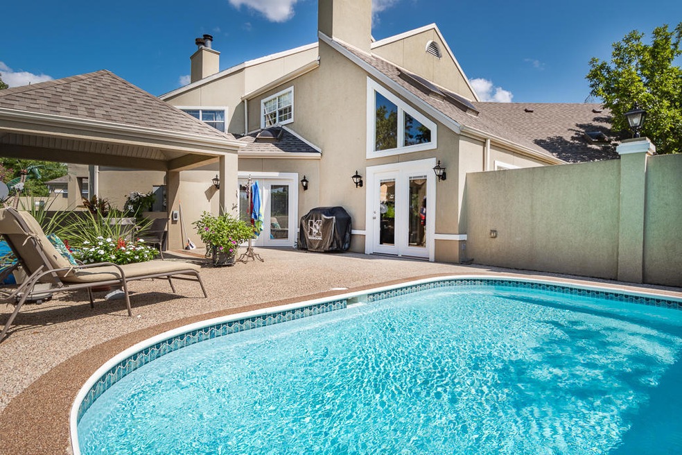 Private Pool
