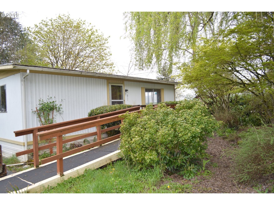 611 6th St, Lafayette, OR 97127 - photo 1