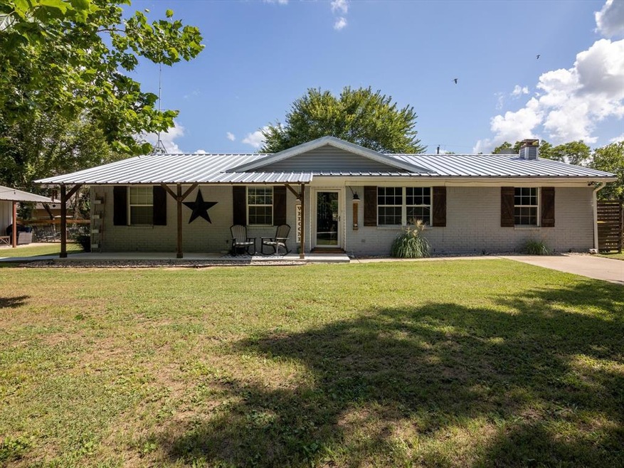 6206 Wild Briar St, Alvarado, TX 76009 - photo 1