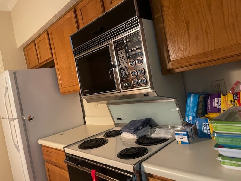 324 Wilcrest Dr unit 324, Houston, TX 77042 - photo 1