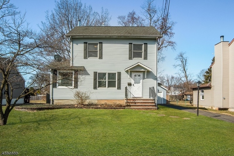 1534 Dumont Ave, South Plainfield, NJ 07080 - photo 1