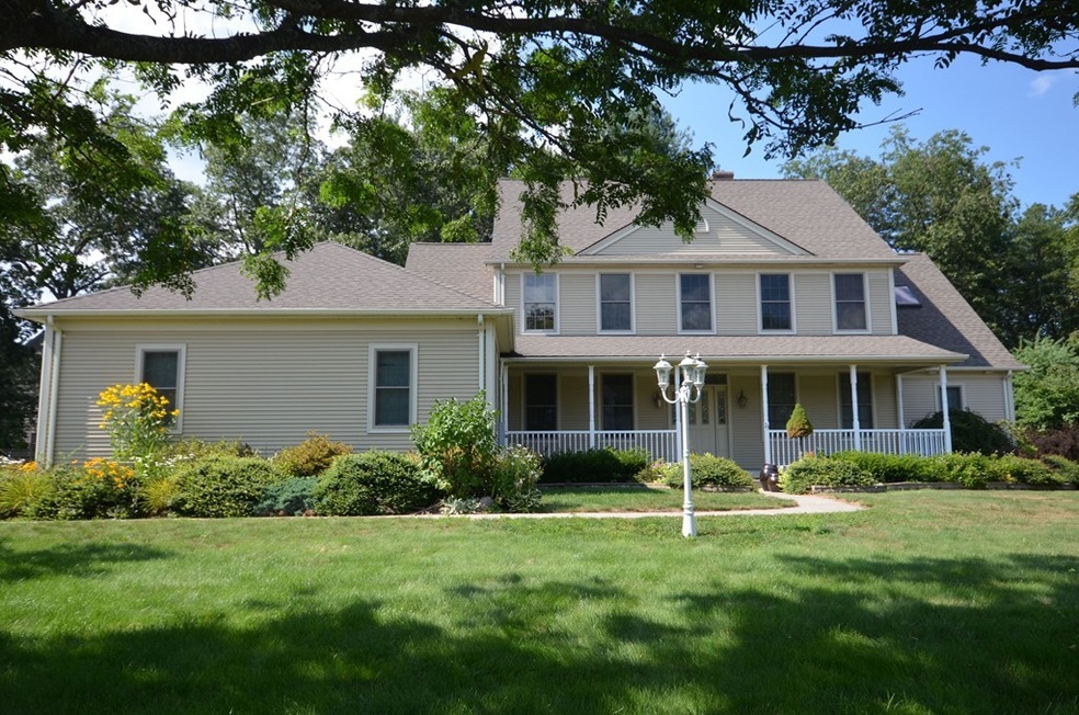 23 Owen Dr, Amherst, MA 01002 - photo 1