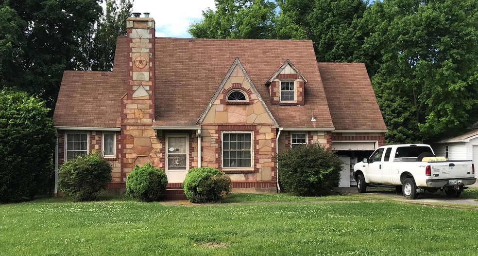 102 Old Westmoreland Rd, Portland, TN 37148 - photo 1