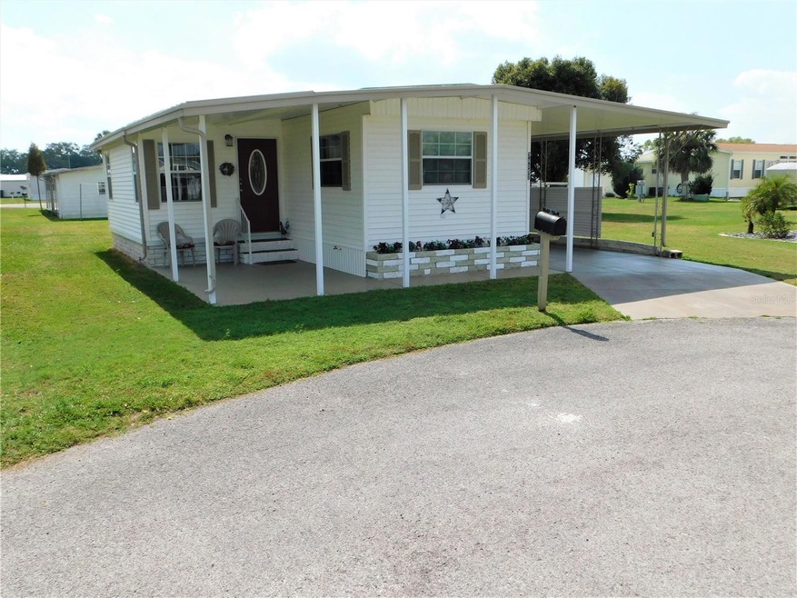 36652 Niles Dr, Zephyrhills, FL 33542 - photo 1