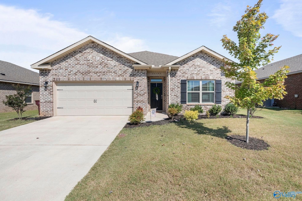 26393 Jones Spring Dr, Athens, AL 35613 - photo 1