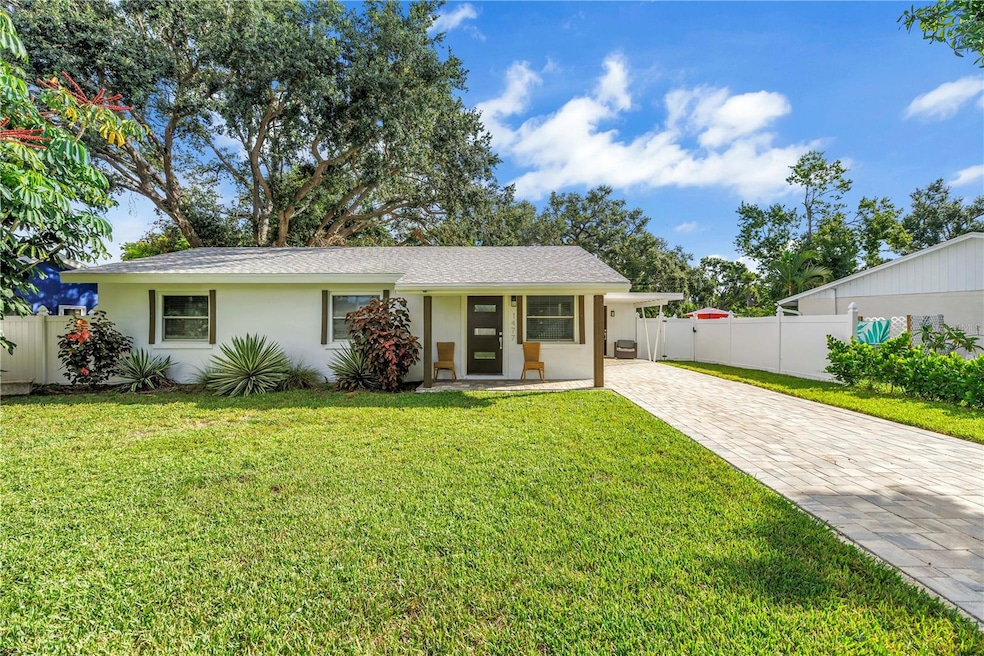 1477 S School Ave, Sarasota, FL 34239 - photo 1