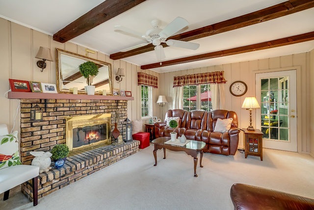 1955 Alschuler Dr, Aurora, IL 60506 - photo 1