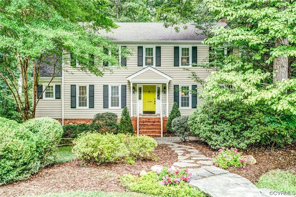 Beautiful 2950 sq ft transitional home in the Heart of Midlothian, with 5 bedrooms, 3 1/2 baths and a finished basement