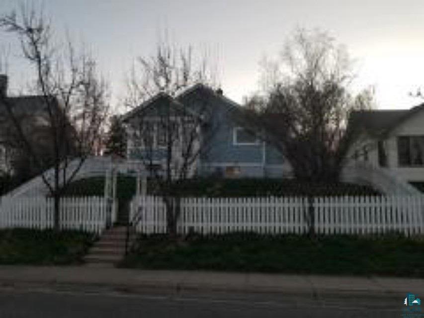 117 N 54th Ave E, Duluth, MN 55804 - photo 1