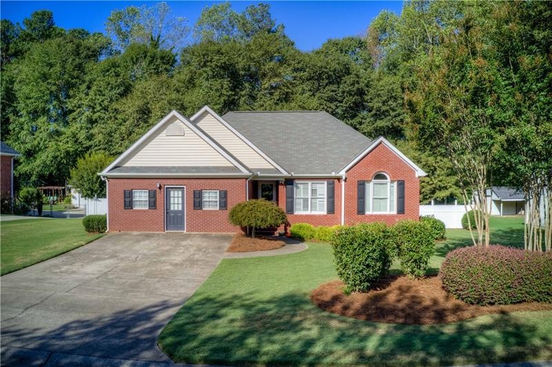 316 Harrison Ln, Winder, GA 30680 - photo 1
