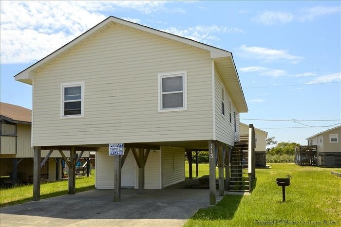 113 E Saint Clair St, Kill Devil Hills, NC 27948 - photo 1