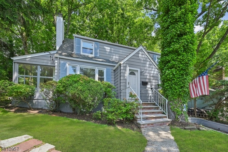 151 Walker Rd, West Orange, NJ 07052 - photo 1