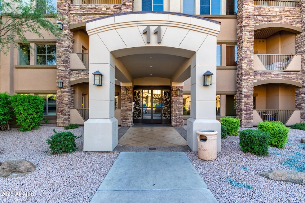 Toscana of Desert Ridge unit 1217, Phoenix, AZ 85054 - photo 1