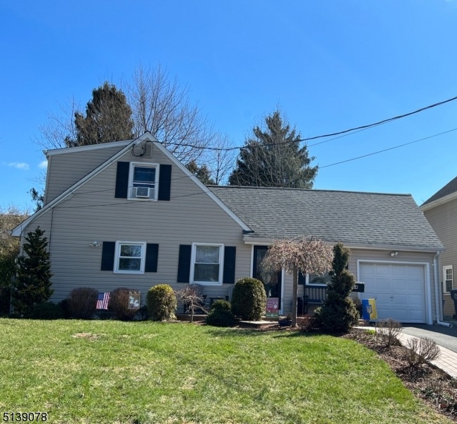 404 East Ln, Clark, NJ 07066 - photo 1