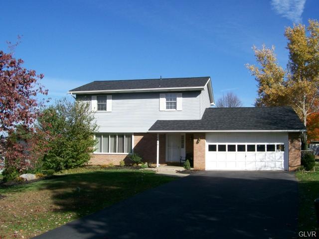 1615 Susan Cir, Easton, PA 18040 - photo 1