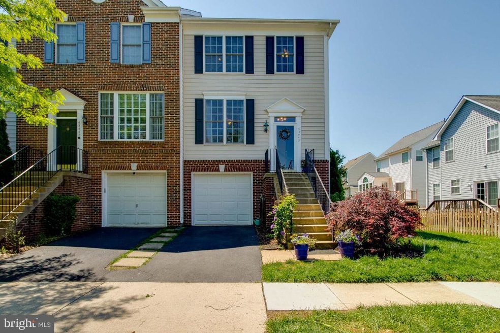 43443 Interval St, Chantilly, VA 20152 - photo 1