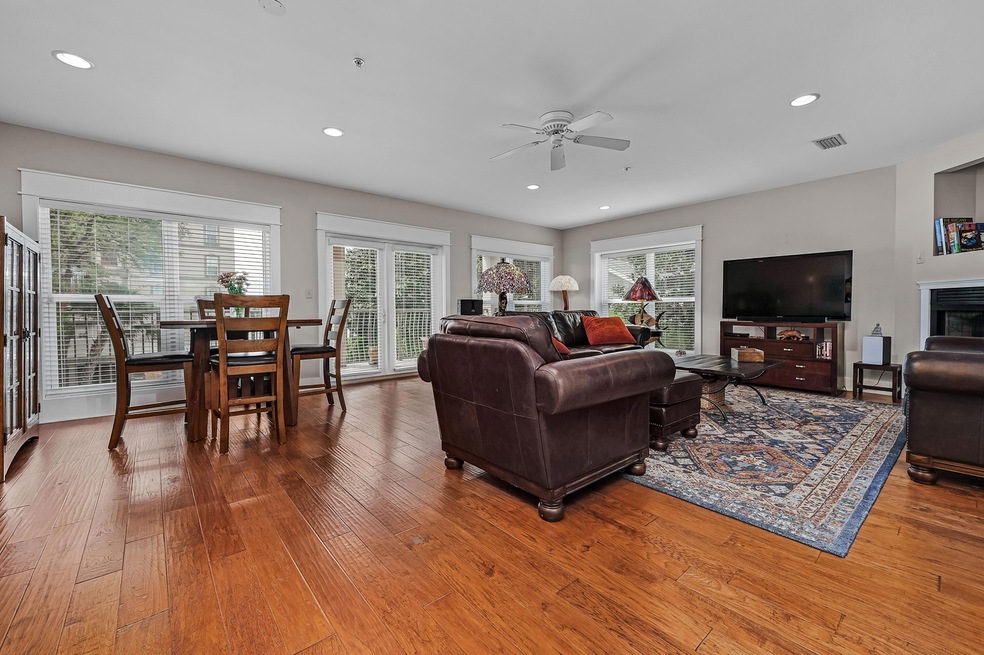 187 Brooks St-Unit A203-1