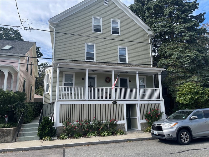 5 Whitwell Place unit A, Newport, RI 02840 - photo 1