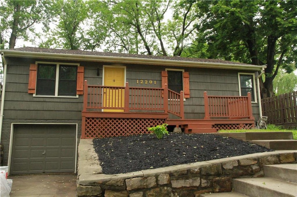 12201 W 63rd Terrace, Shawnee, KS 66216 - photo 1