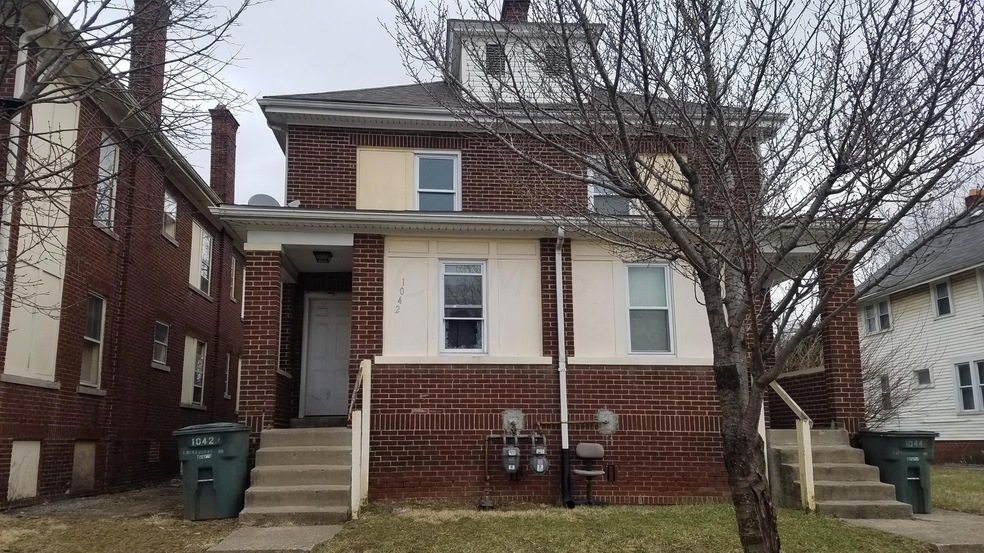 1042 Lockbourne1