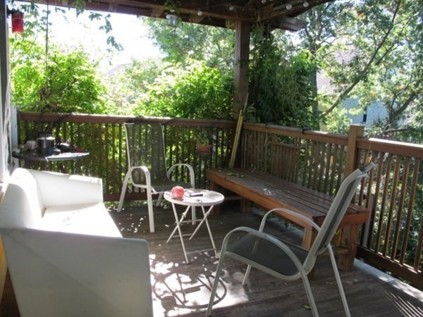 9 Howard St unit 3, Cambridge, MA 02139 - photo 1