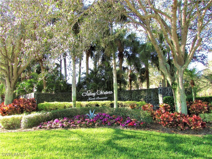 Front of Complex at Entrance
