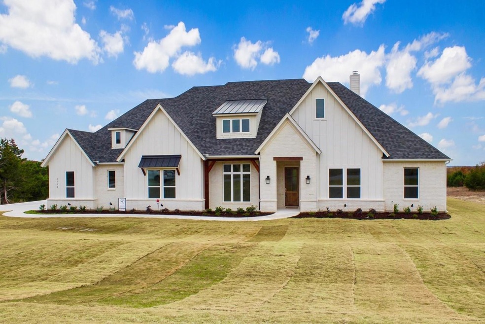 1102 Stagecoach Ranch Dr, Weatherford, TX 76085 - photo 1