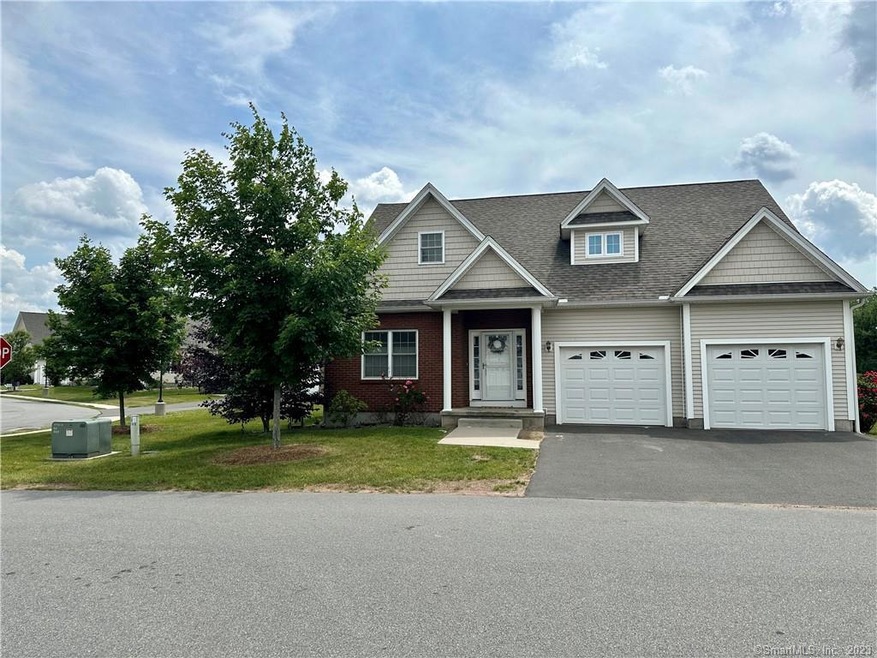 90 Windermere Village Rd unit 90, Ellington, CT 06029 - photo 1