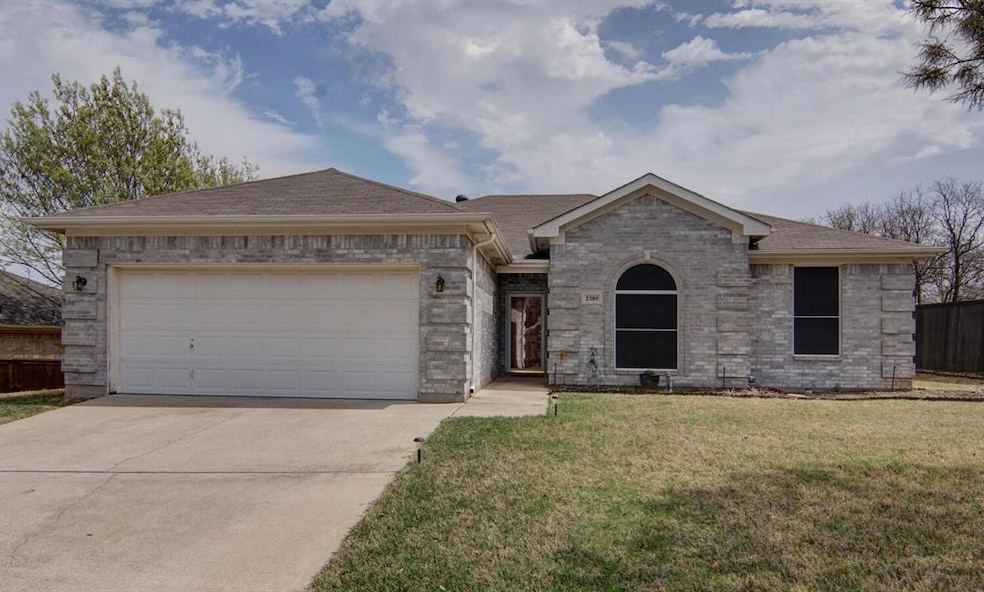 2309 Summer Brook Dr, Weatherford, TX 76087 - photo 1
