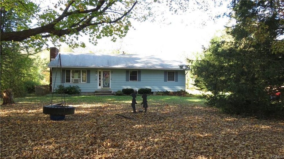 28 Lyons Rd, Cold Spring, NY 10516 - photo 1