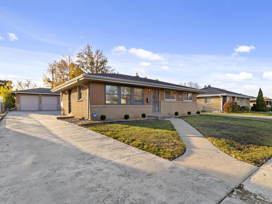 6519 N 86th St, Milwaukee, WI 53224 - photo 1