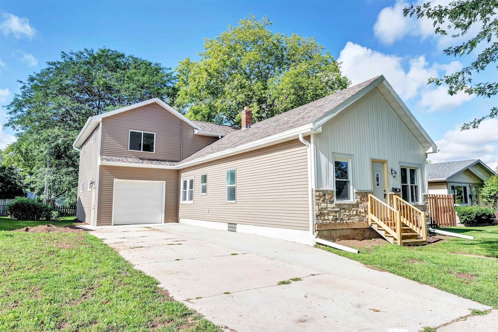 For Sale $300,000 • Co-Listing Agent