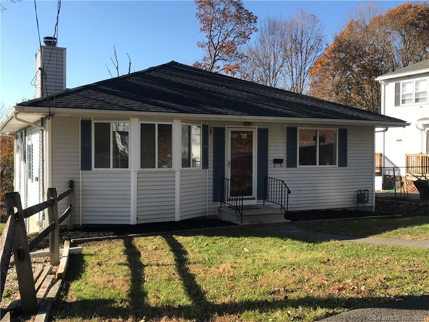 35 Oldham Ave, Waterbury, CT 06705 - photo 1