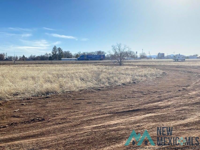 Lot 11-R, Blk 7 Otto Rd, Moriarty, NM 87035 - photo 1