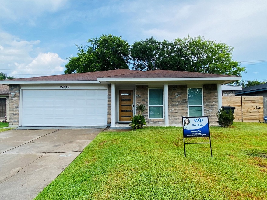 15819 Ironside Hill Dr, Houston, TX 77053 - photo 1