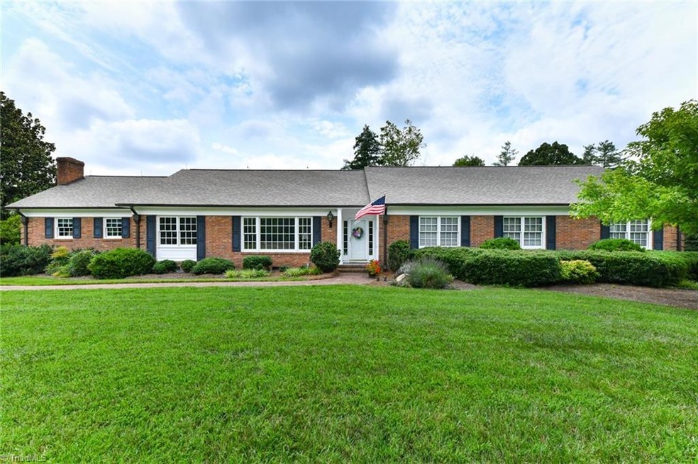 2401 Kivett Dr, Greensboro, NC 27406 - photo 1