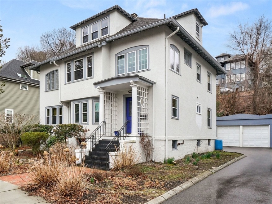 76 Columbia St unit 2, Brookline, MA 02446 - photo 1