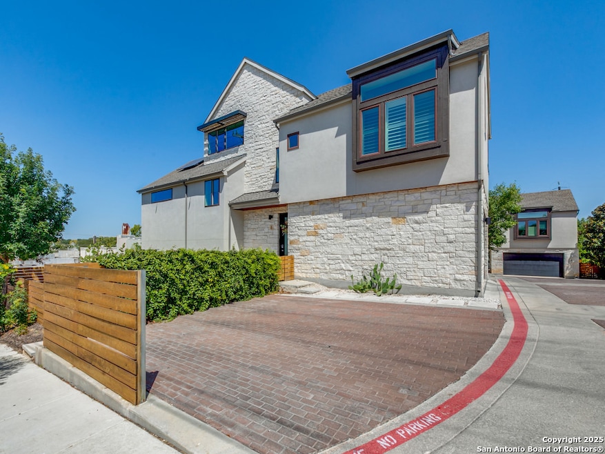 133 Terrell Rd unit 1, San Antonio, TX 78209 - photo 1