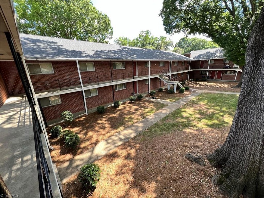 1608 W Northwest Blvd unit A, Winston Salem, NC 27104 - photo 1