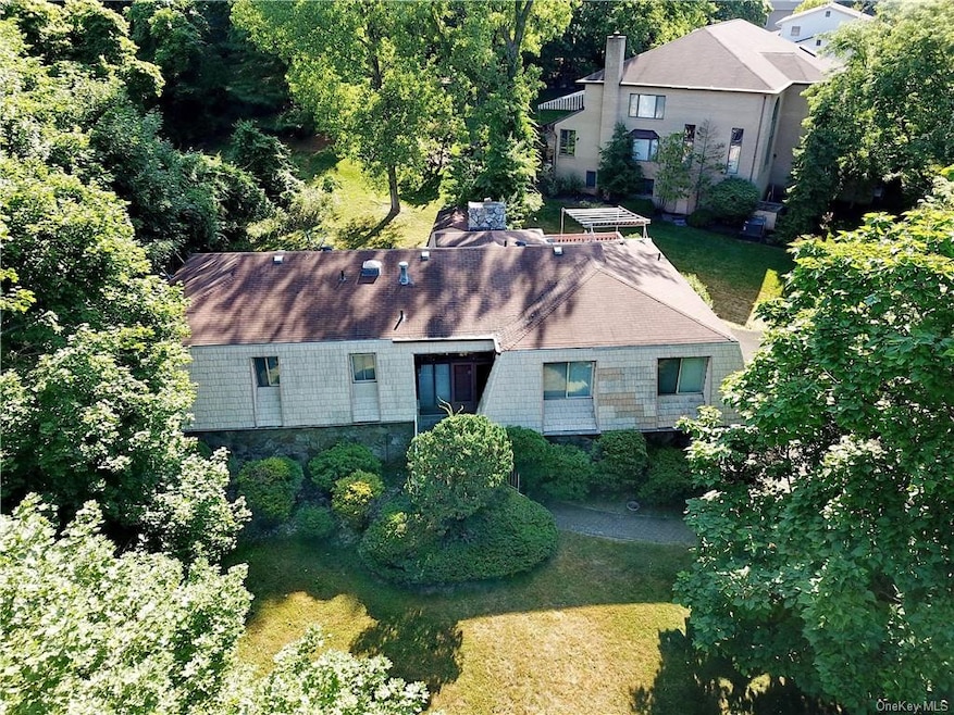 2 Crestview Terrace, Monsey, NY 10952 - photo 1