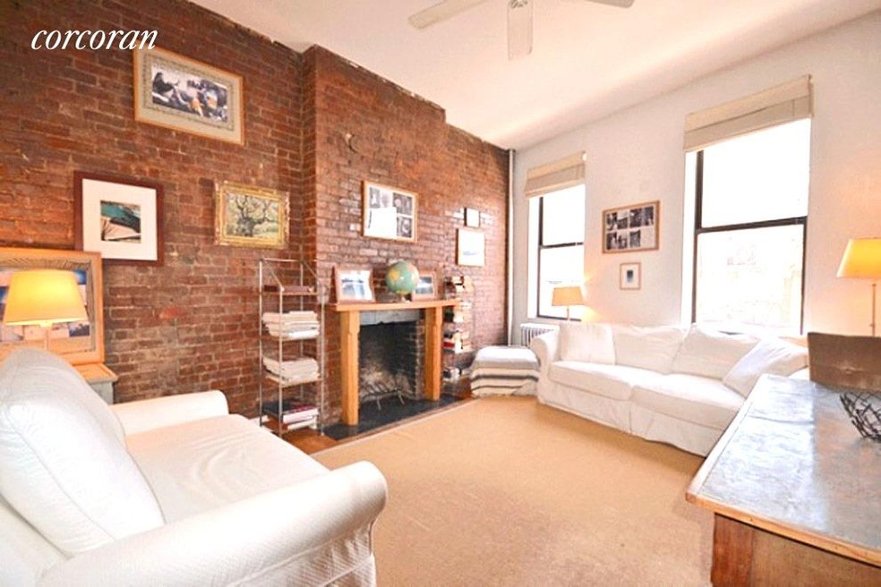 3 Weehawken St unit 2A, New York, NY 10014 - photo 1