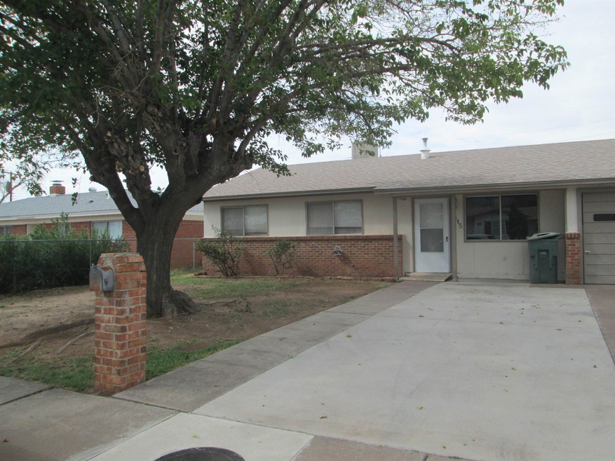 2415 Yale Ave, Alamogordo, NM 88310 - photo 1