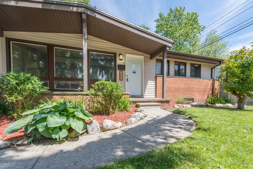 1504-Weber-Dr-Lansing-MI-48912-windowsti
