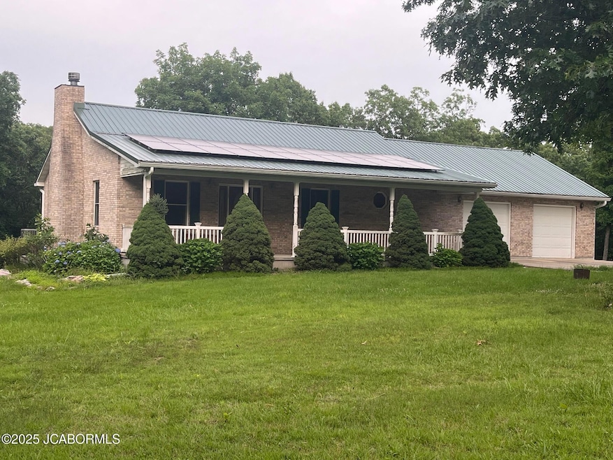For Sale $594,000 • Co-Listing Agent