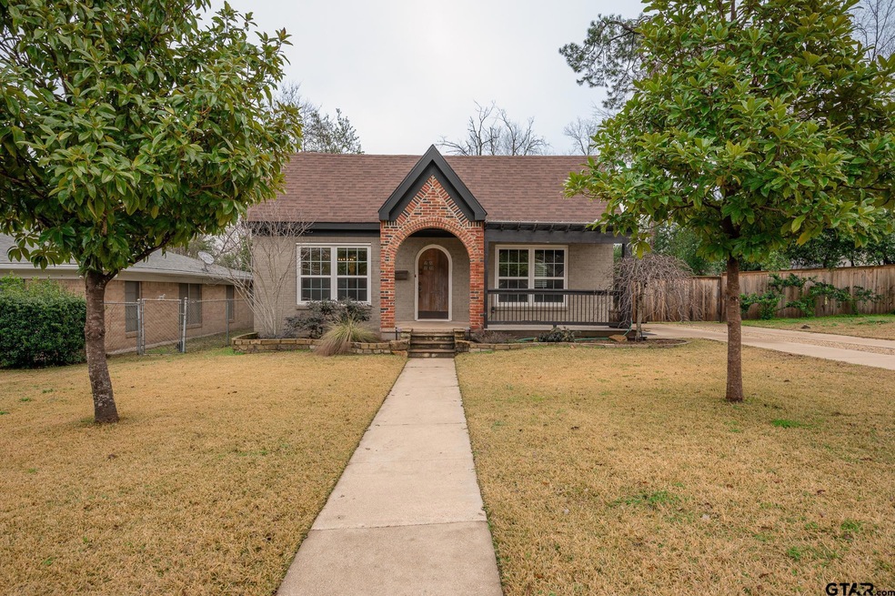 1900 Jarrel Ave, Tyler, TX 75701 - photo 1