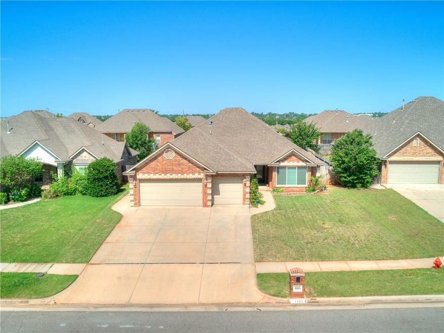 1105 Jacob Dr, Moore, OK 73160 - photo 1
