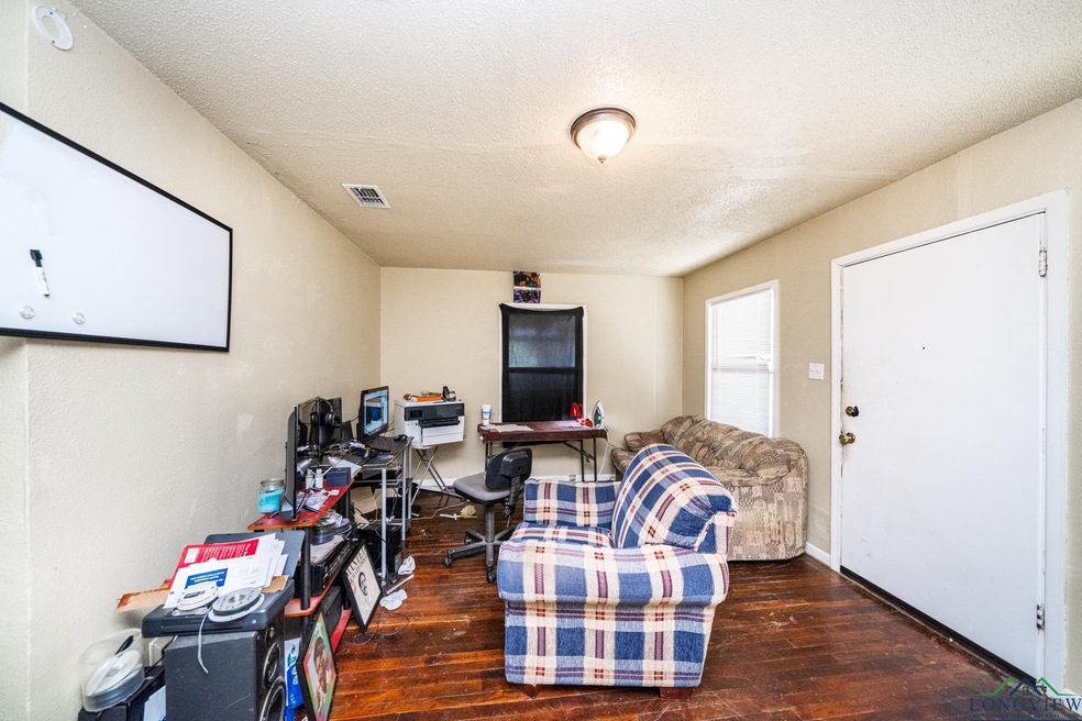 608 Harrell Ave, Longview, TX 75601 - photo 1