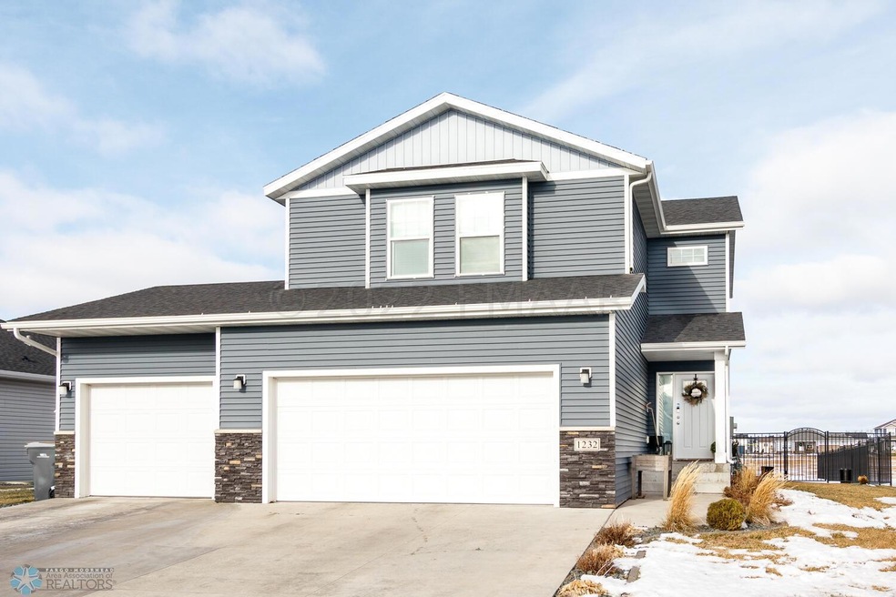 1232 29th Ave W