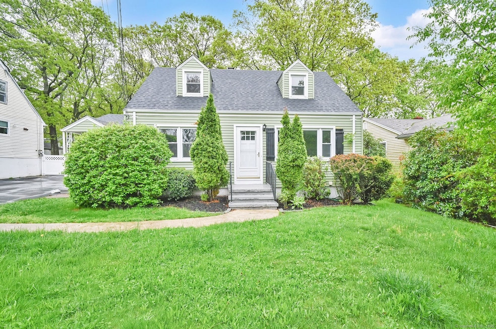 34 Orford Rd, West Haven, CT 06516 - photo 1