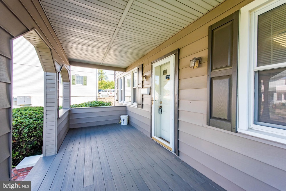 1421 Sulphur Spring Rd, Halethorpe, MD 21227 - photo 1